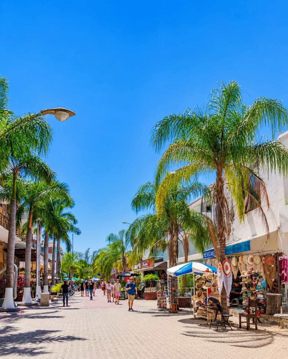 Walking distance from The Leaf to Fifth Avenue in Playa del Carmen